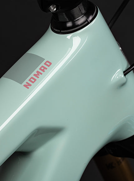 santa-cruz-nomad-carbone-cc