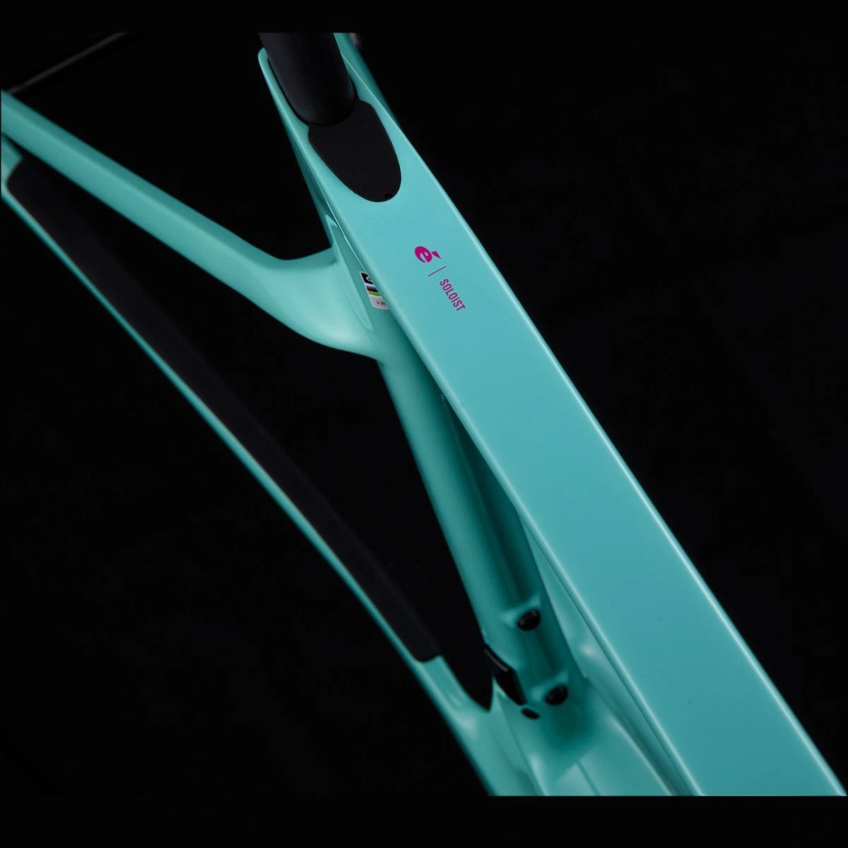 KIT CADRE ROUTE CERVELO SOLOIST